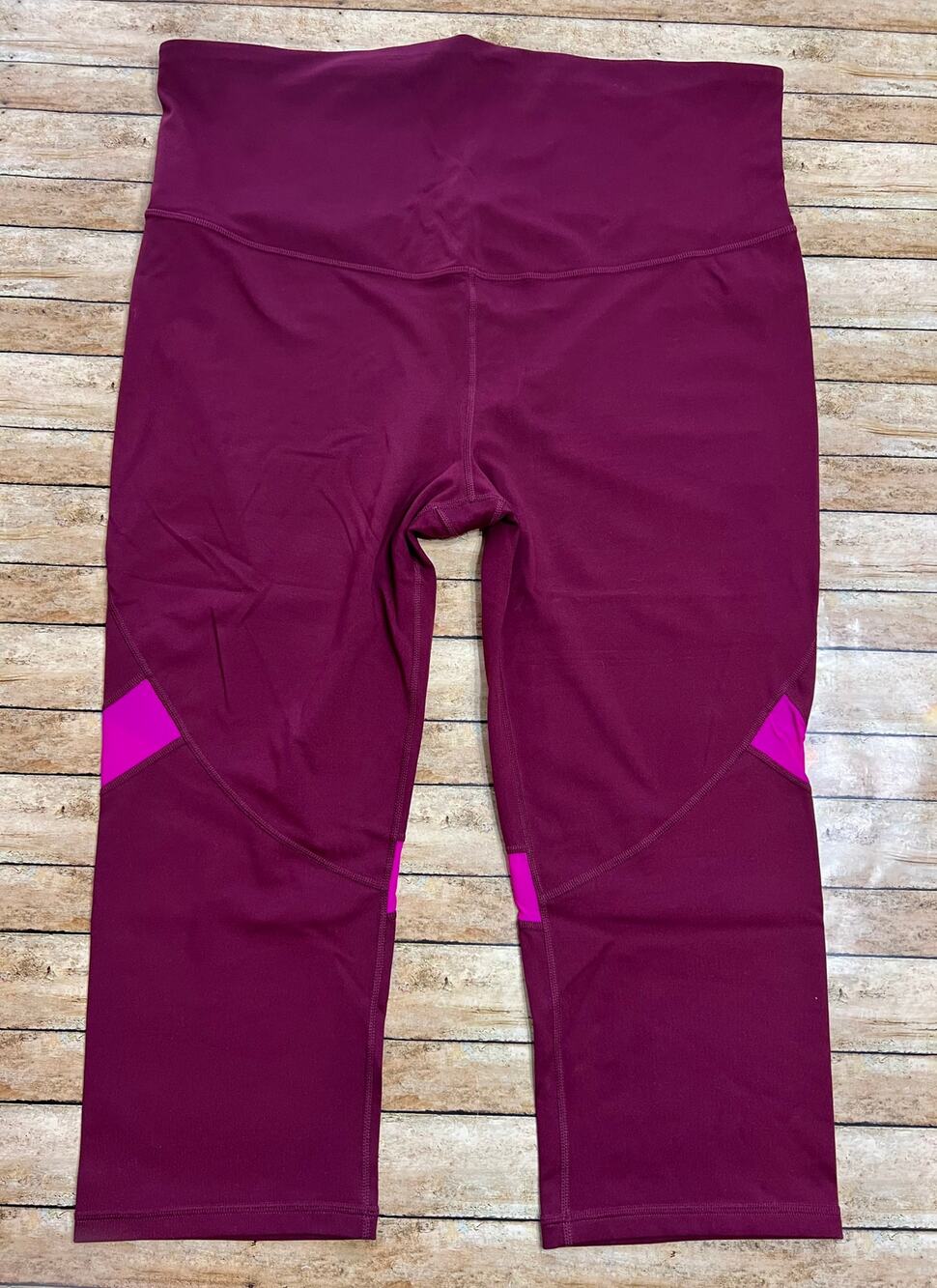 Gap Fit Maternity Blackout Full Panel Colorblock Mesh-Insert Capris Size XL